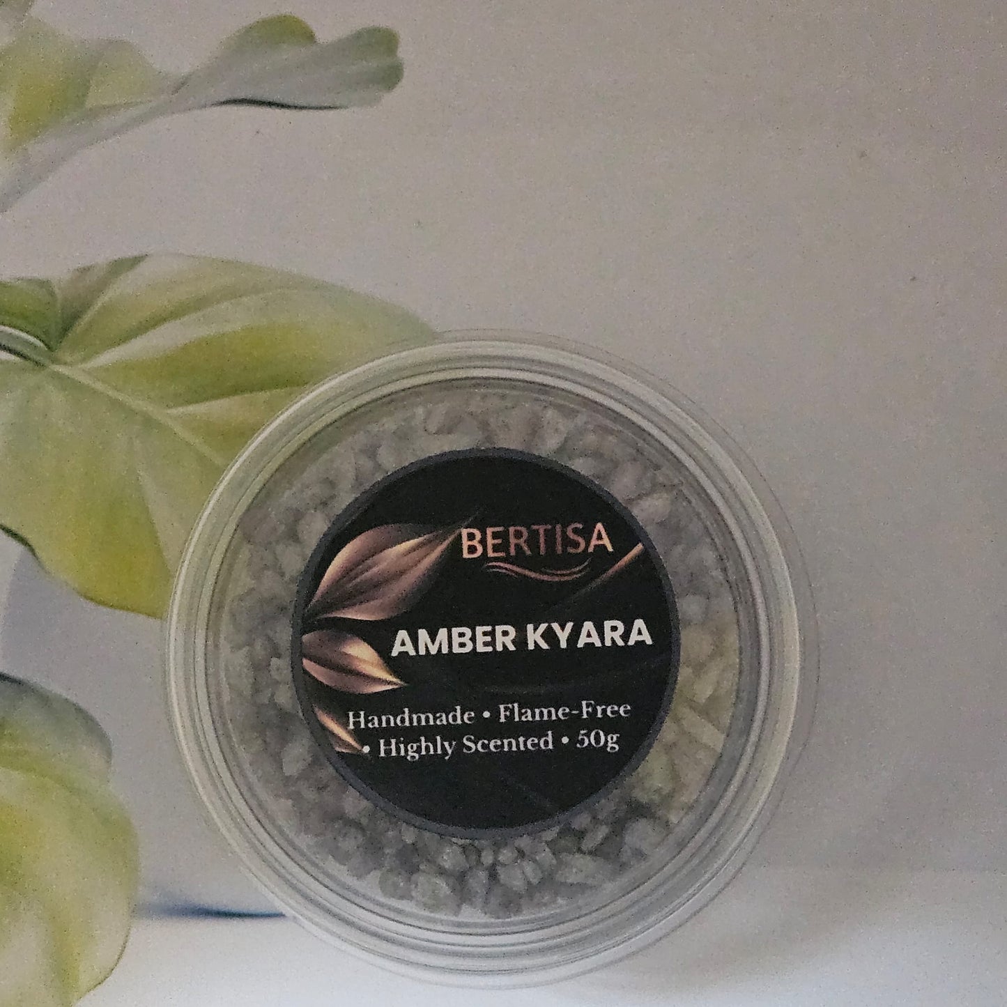 Amber Kyara Scented Sizzlers – Oriental Woody | 50g Pot