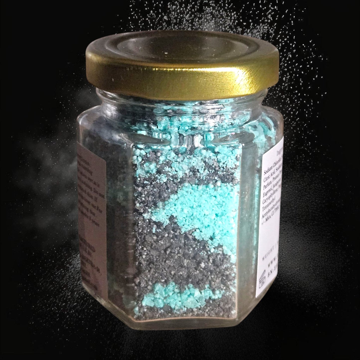 Black Cedar & Myrrh Foaming Bath Salts – Luxurious Woody Bath Soak | 80g