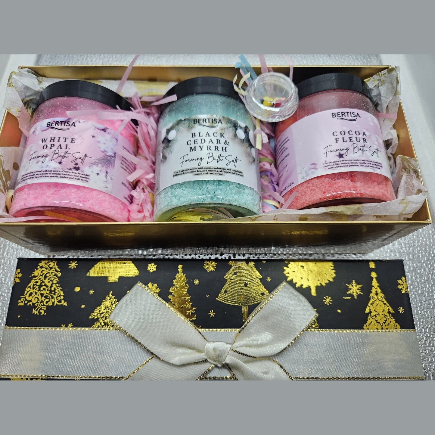 Christmas Foaming Bath Salt Pampering Set